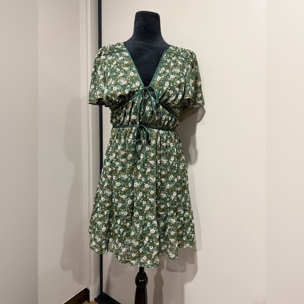 Blu Pepper Green Floral Flutter Sleeve Tiered Mini Dress Cottagecore